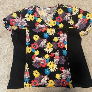 Disney Eeyore & Pooh Black Floral print Scrub top size XL